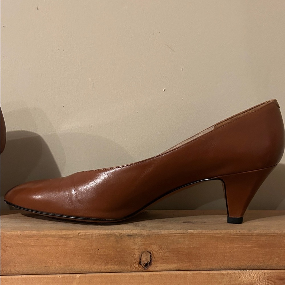 AMALFI Vintage Pumps - cognac, genuine leather, made in Italy Size 8.5 B